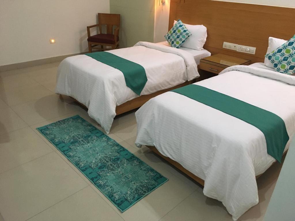 Fabhotel A&M - Nr Lv Prasad Institute, Banjara Hills ハイデラバード エクステリア 写真