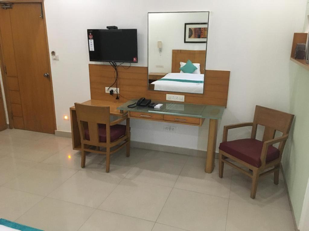 Fabhotel A&M - Nr Lv Prasad Institute, Banjara Hills ハイデラバード エクステリア 写真