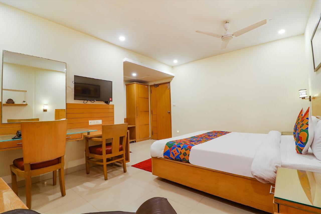 Fabhotel A&M - Nr Lv Prasad Institute, Banjara Hills ハイデラバード エクステリア 写真