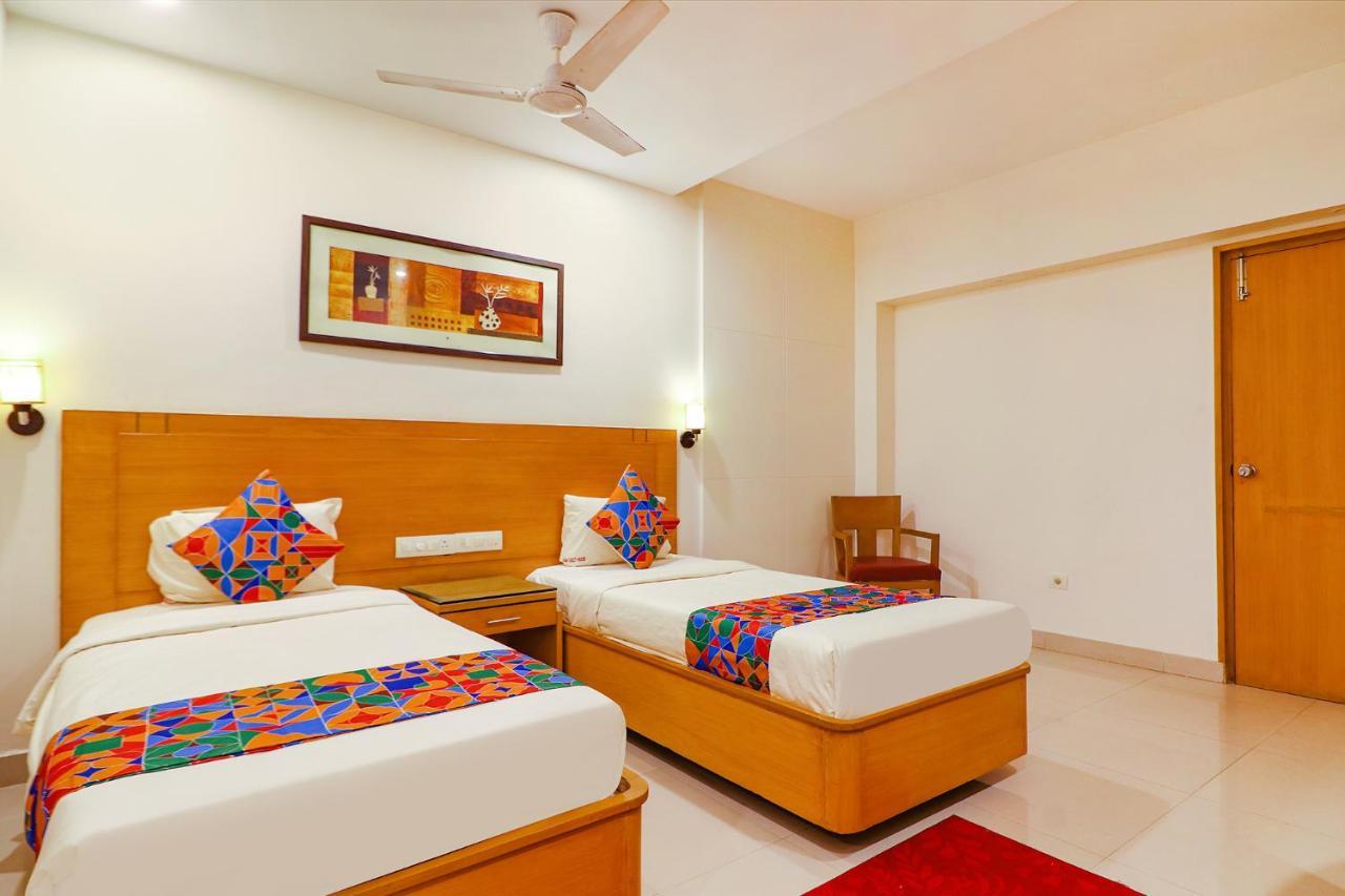 Fabhotel A&M - Nr Lv Prasad Institute, Banjara Hills ハイデラバード エクステリア 写真